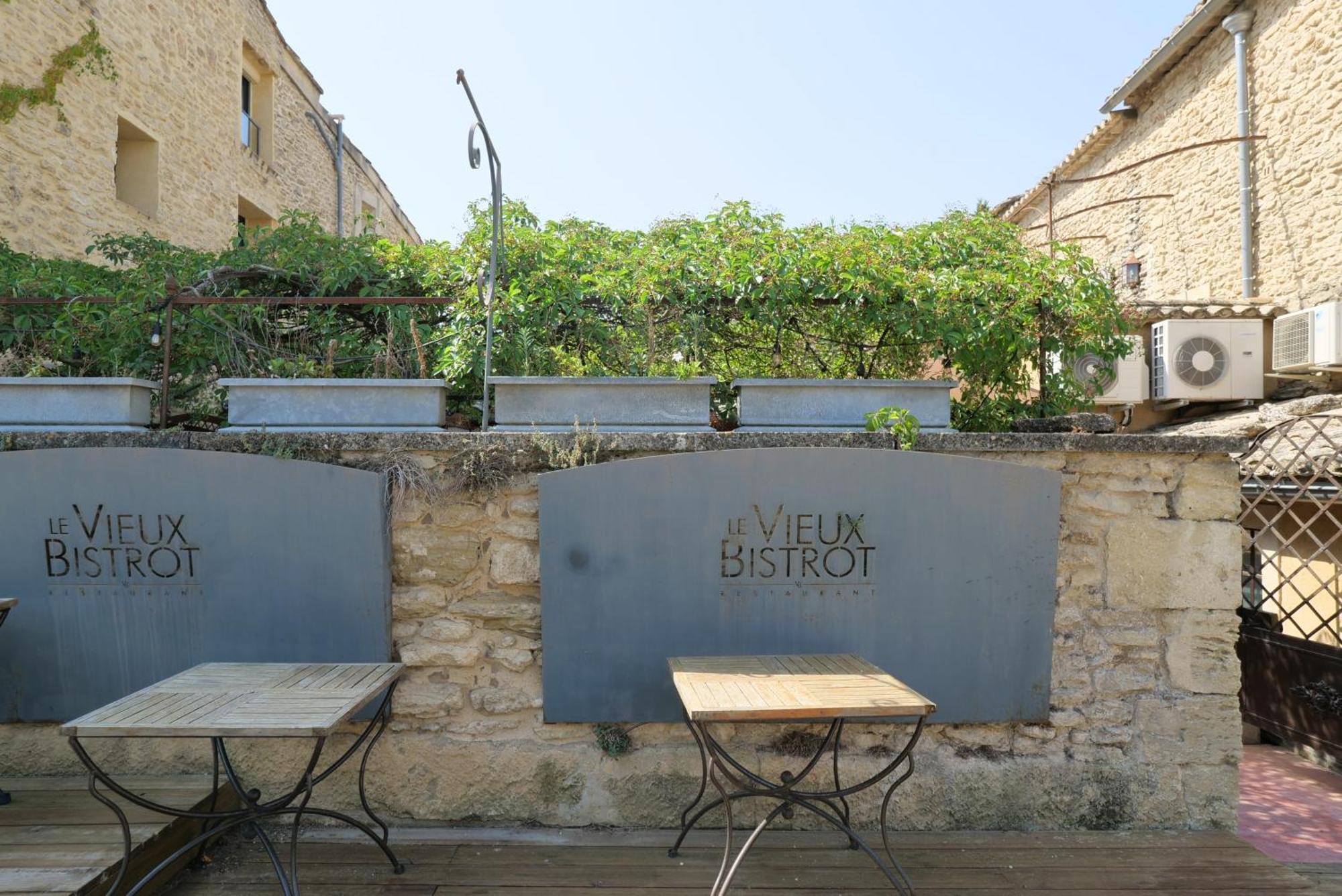 Chambres Du Vieux Bistrot Cabrières-dʼAvignon Buitenkant foto